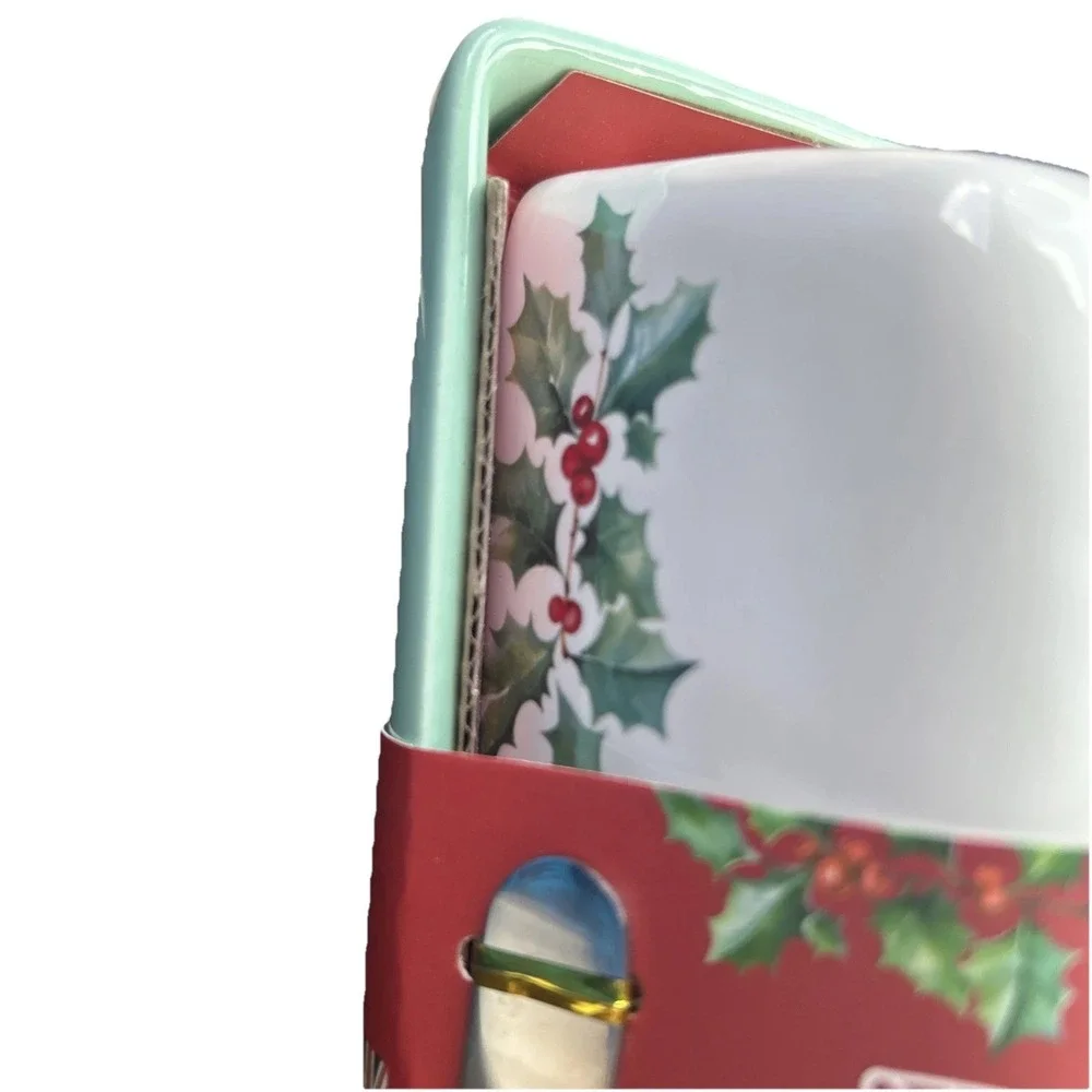 Christmas Holly Butter Dish With Knife Harvest Green Studio Designed In England